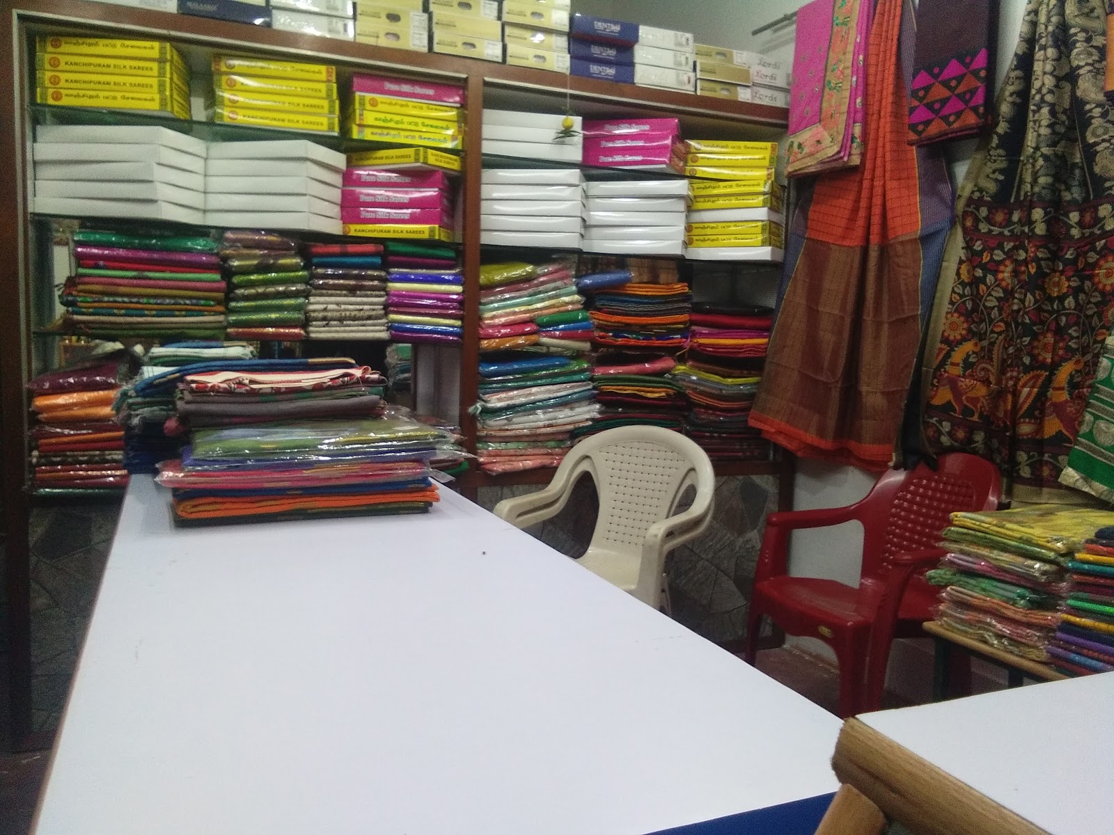 Local Handloom Centres