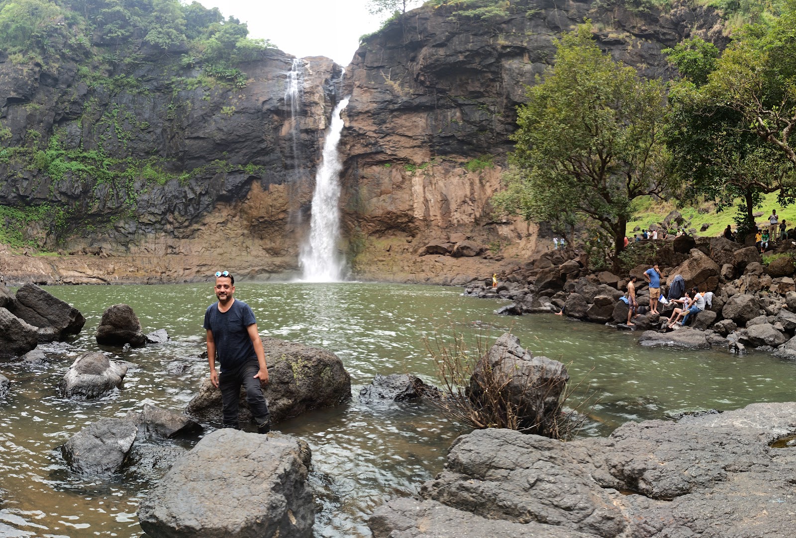 Dabhosa Waterfall