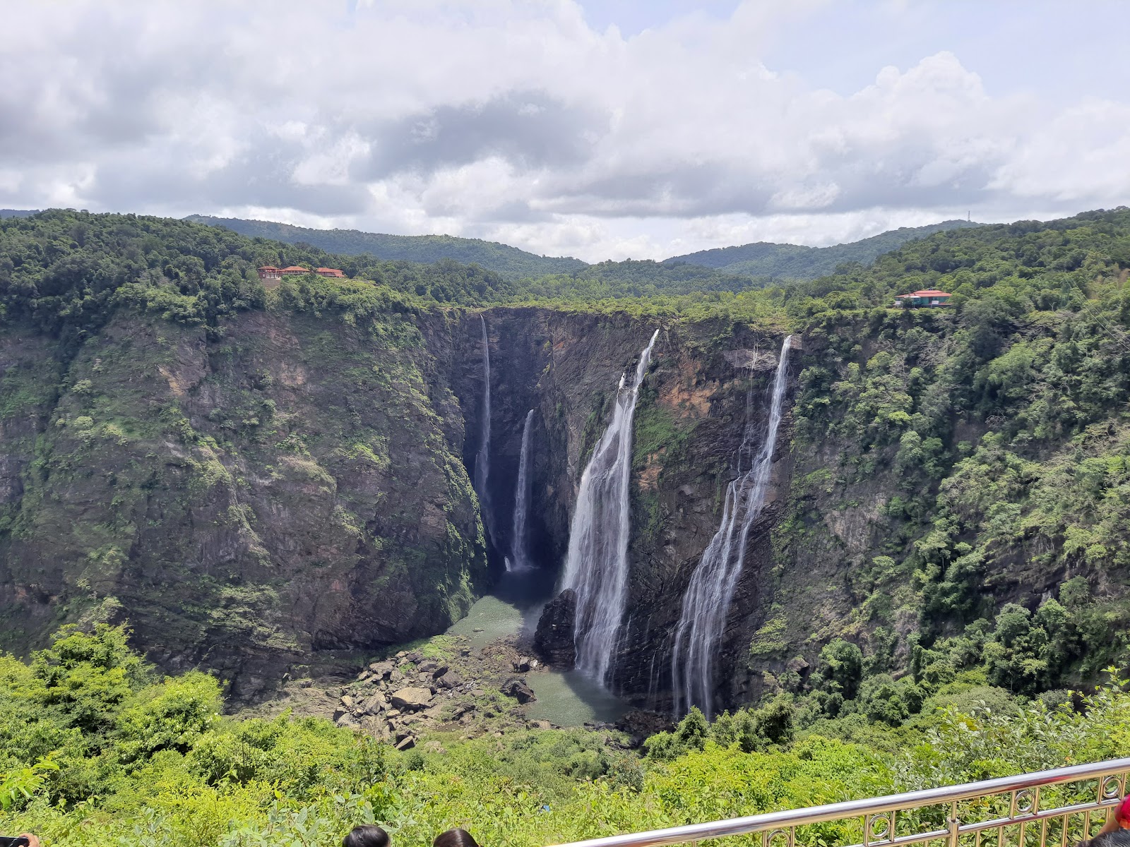 Jog Falls Viewpoint