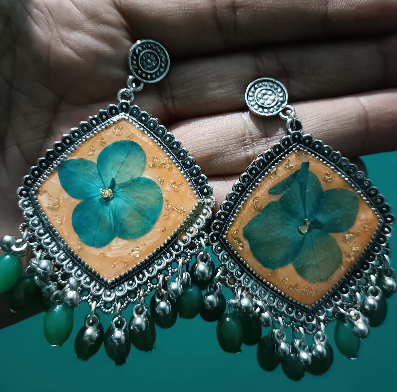 Local Handicraft Corner