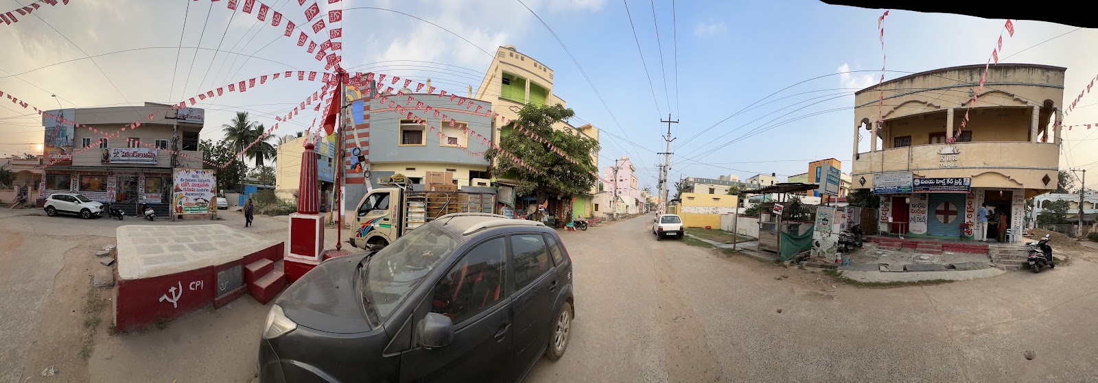 Local Handloom Center