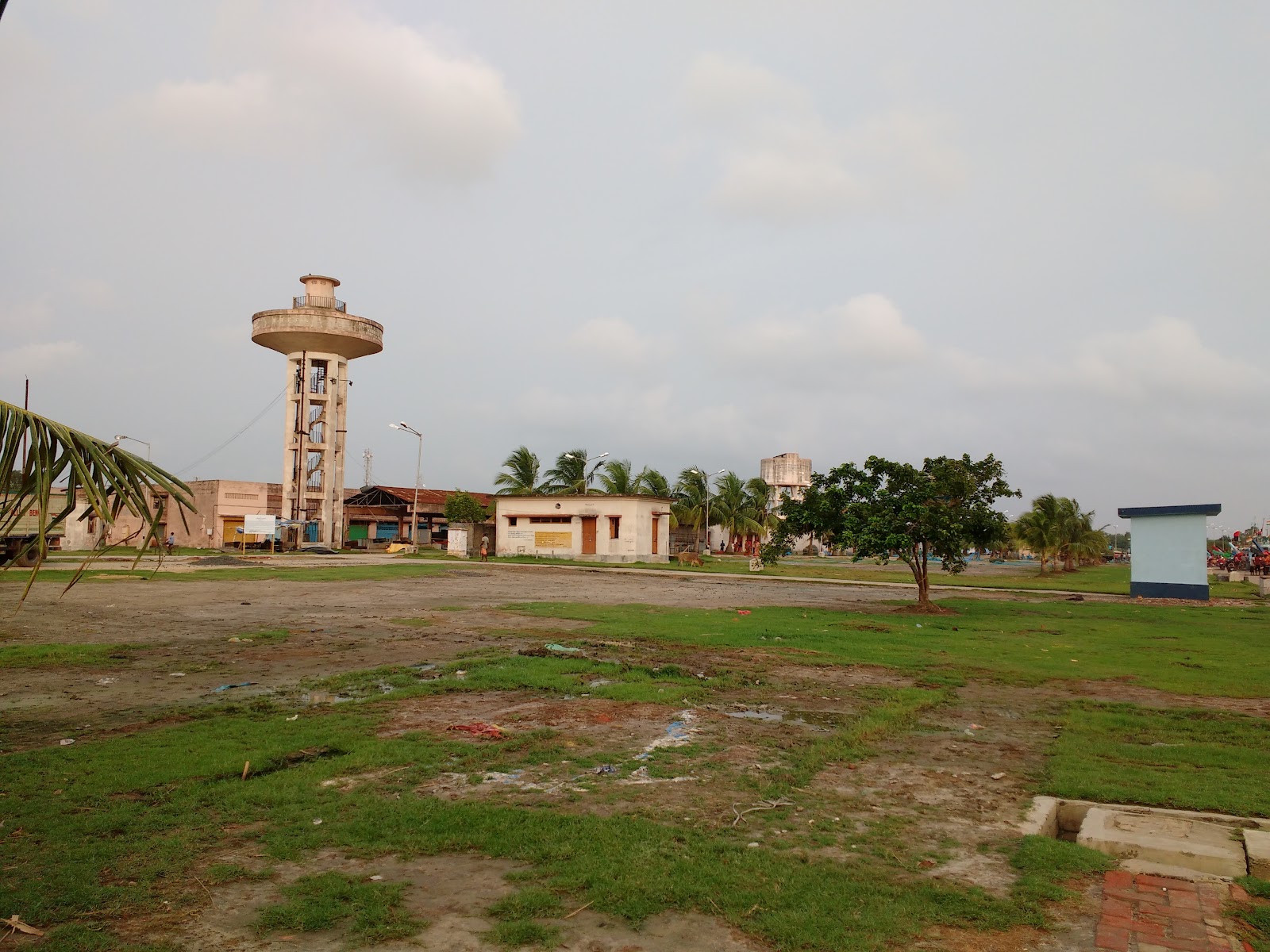 Kakdwip Fishing Port