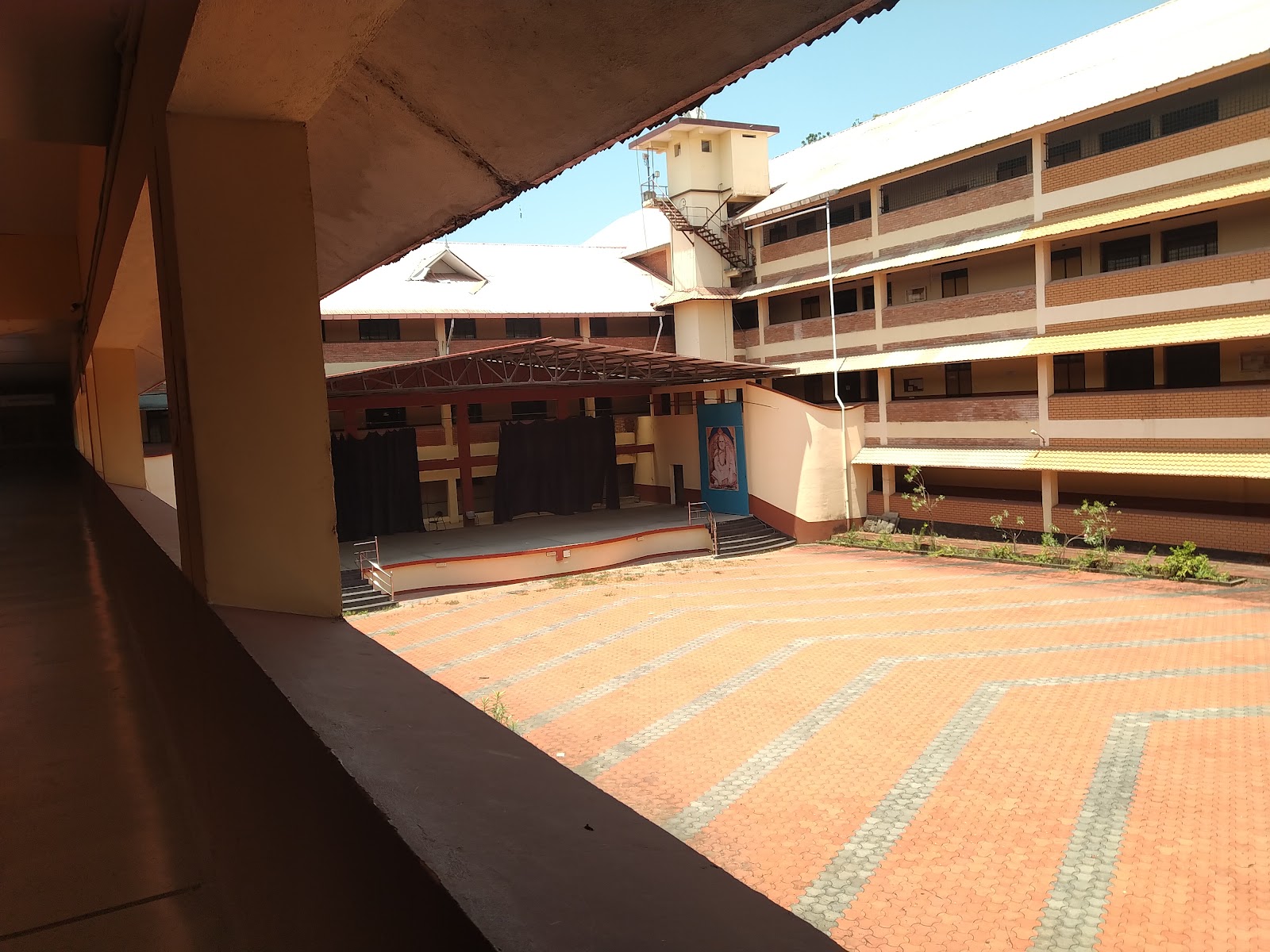 Adhisankara Institute Of Engineering Technology