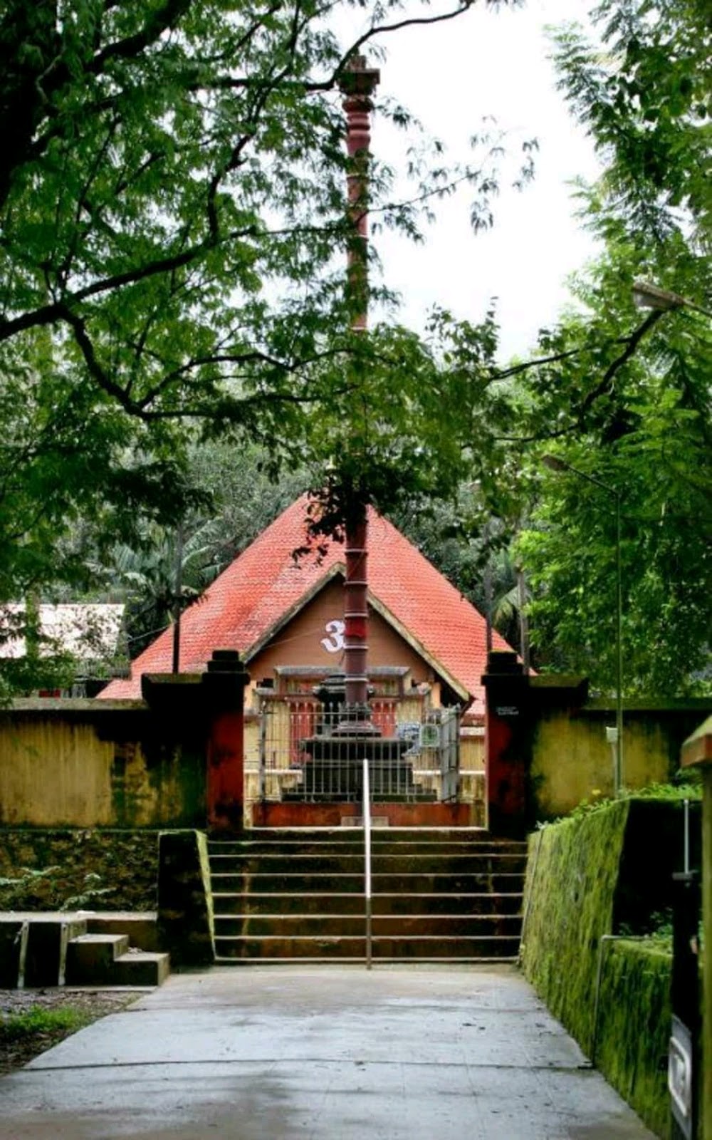 Keezhillam Mahadeva Temple