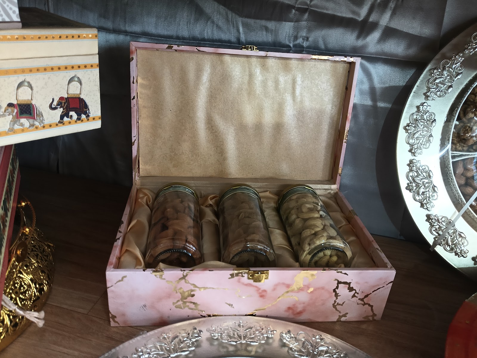 Local Handicraft Shops