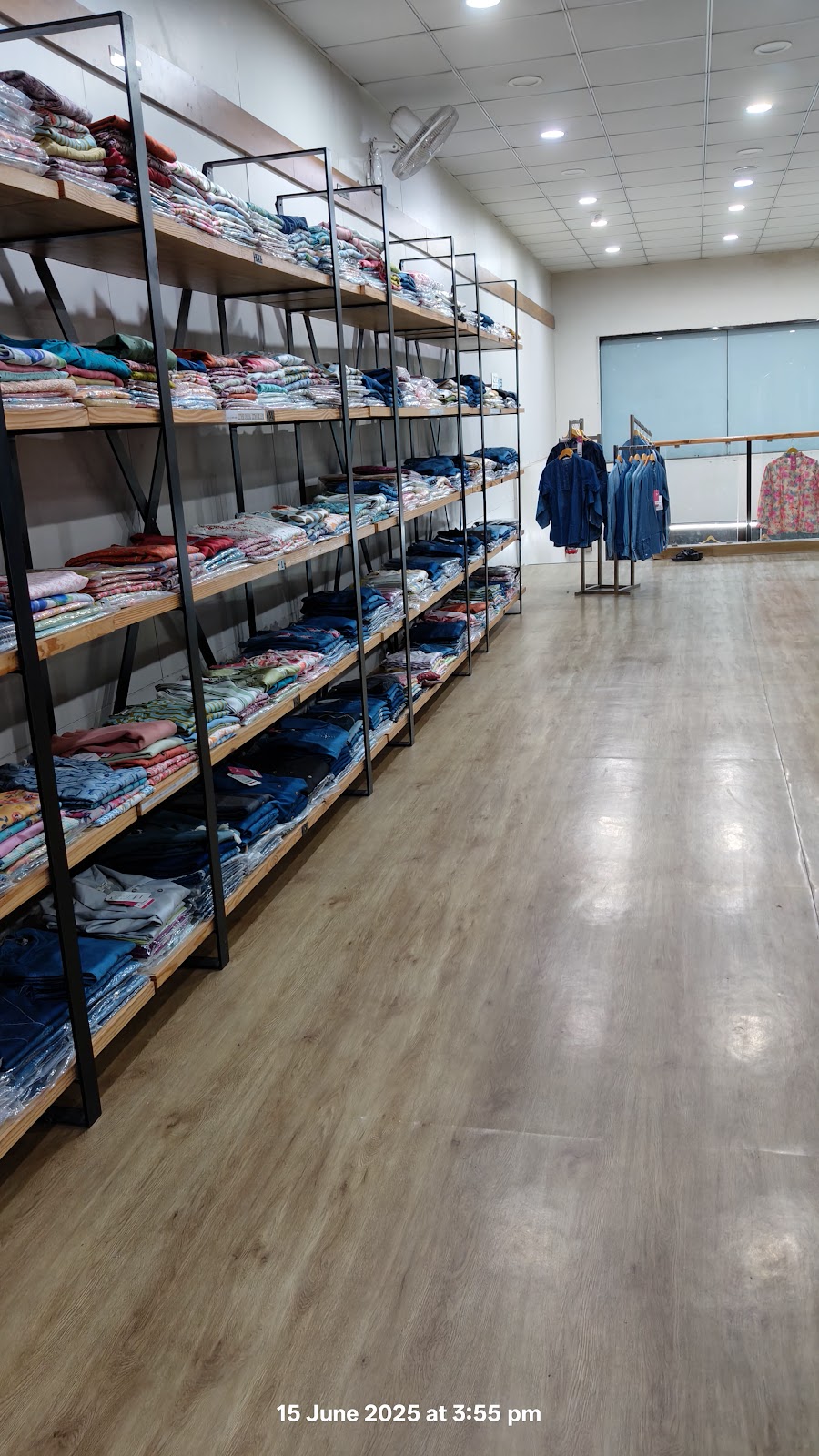 Local Textile Market Kamrej