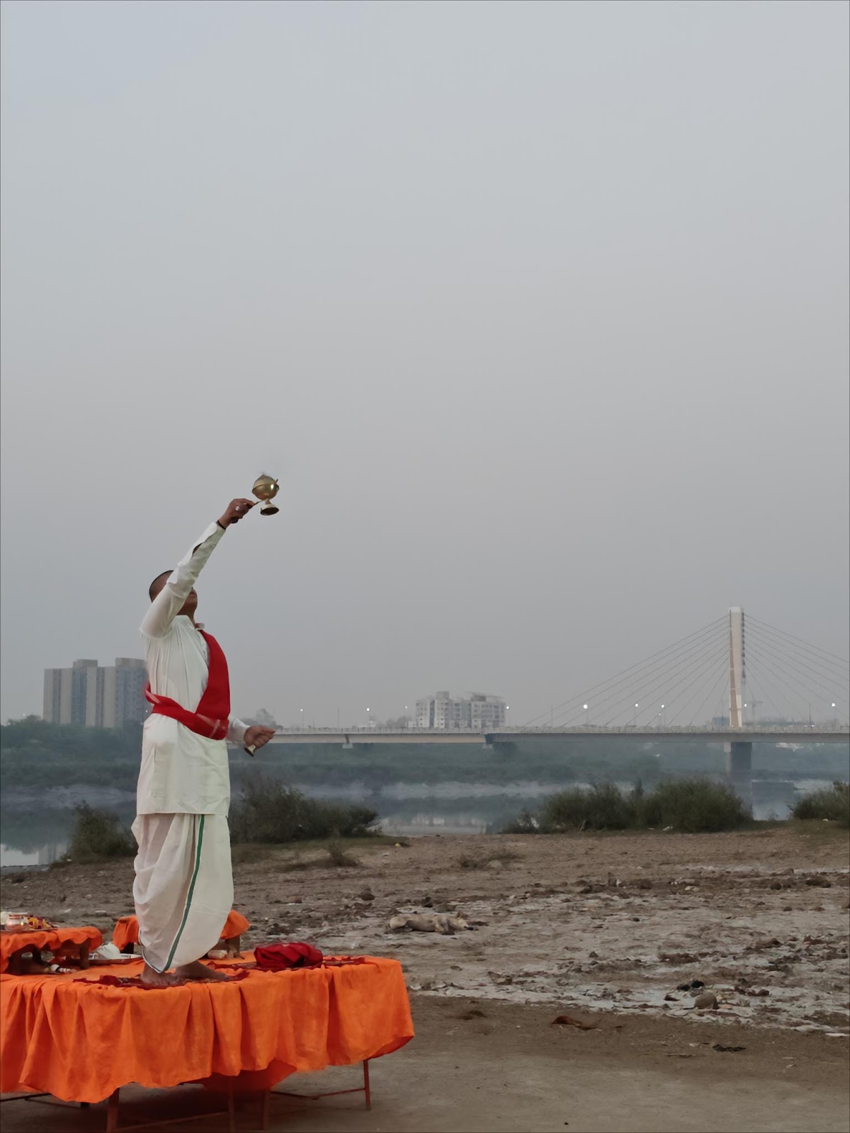 Tapti Riverbank Picnic Spot