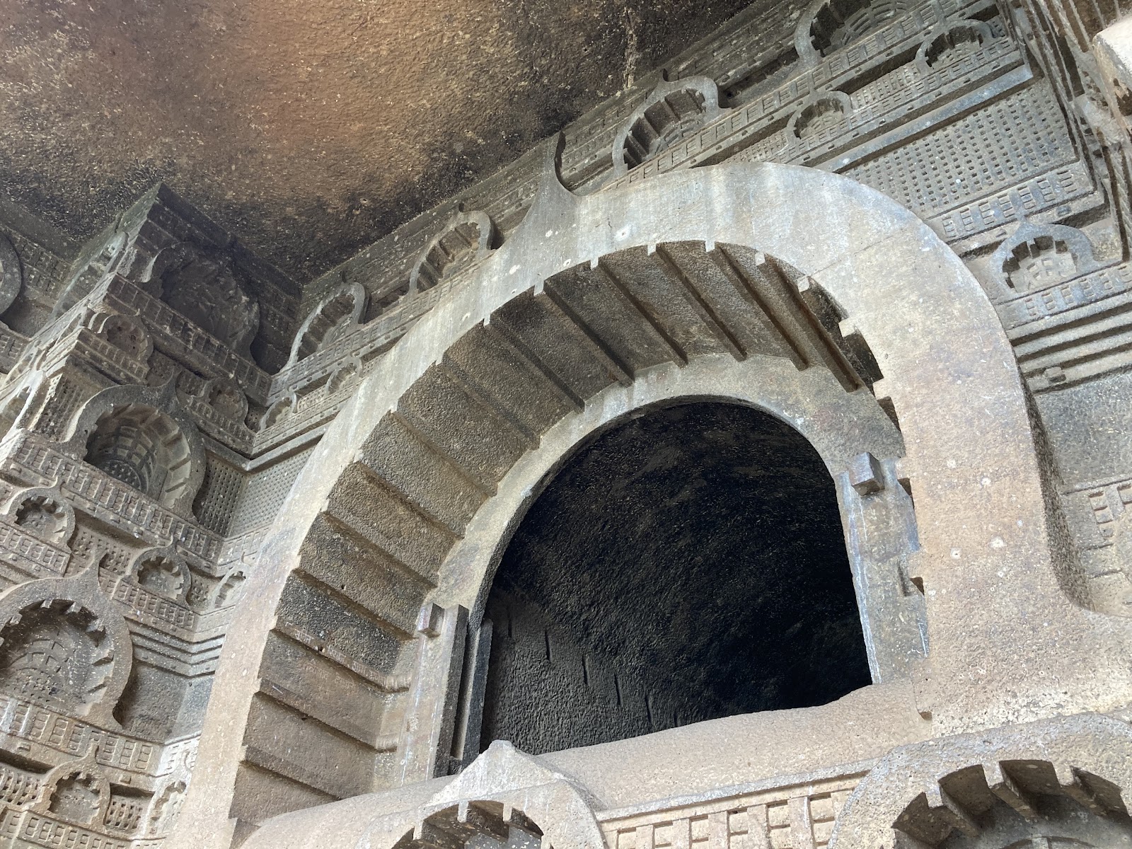 Bedse Caves