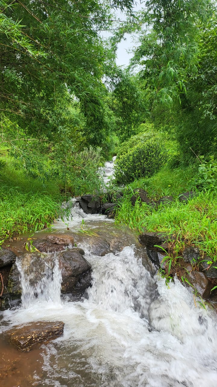 Kondeshwar Waterfall and Temple