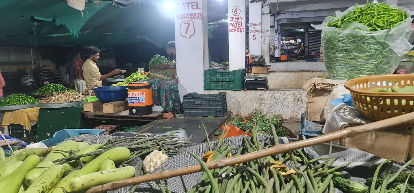 Weekly Market Ground