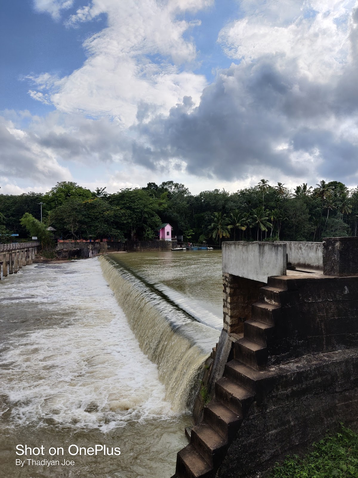 Thirparappu Waterfall