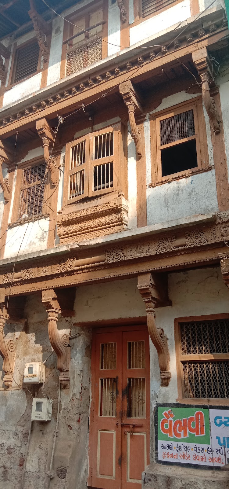 Local Textile Workshops