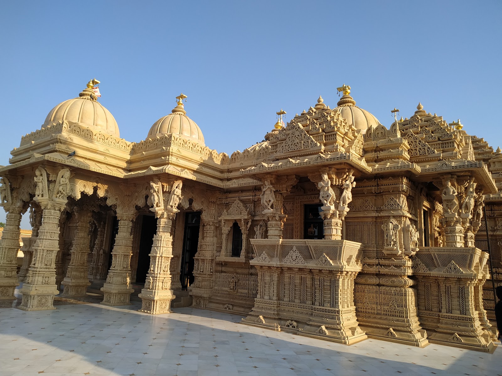 Shri Swaminarayan Temple Kapadvanj