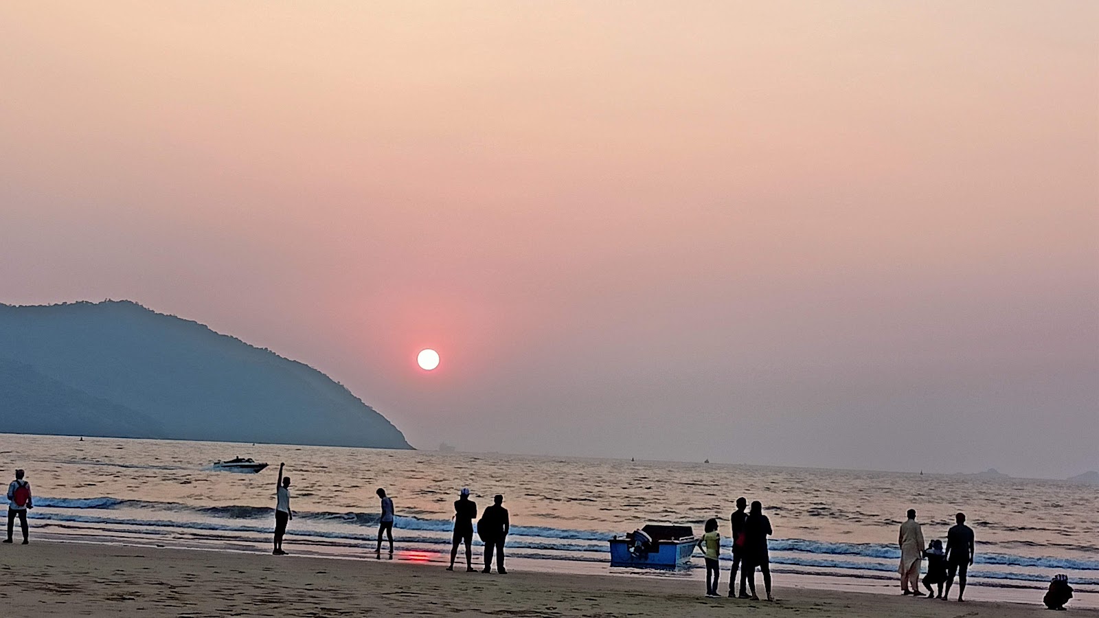 Karwar - A Coastal Paradise in Karnataka