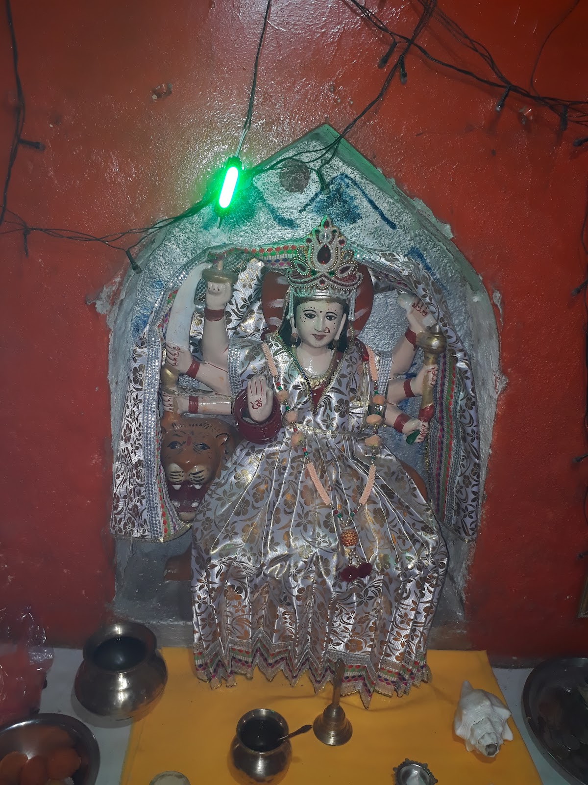 Shiv Mandir Near Bus Stand