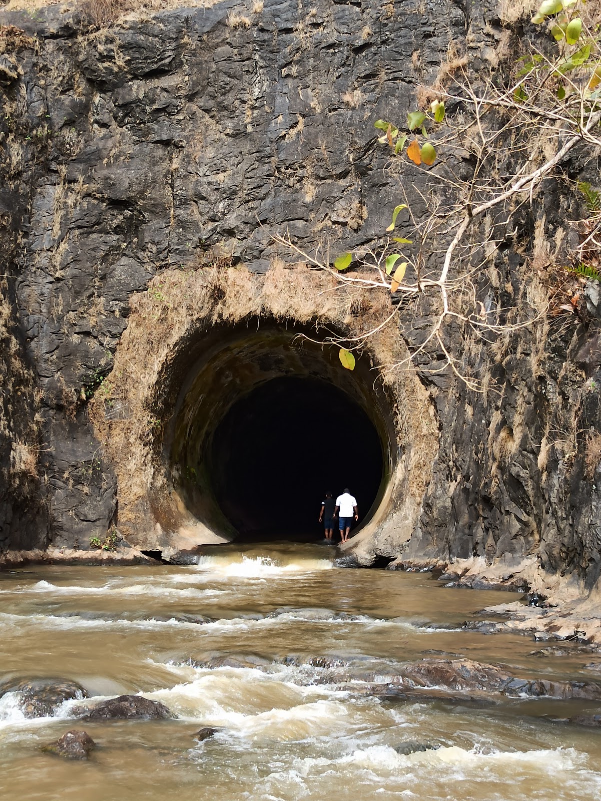 Anchuruli Tunnel