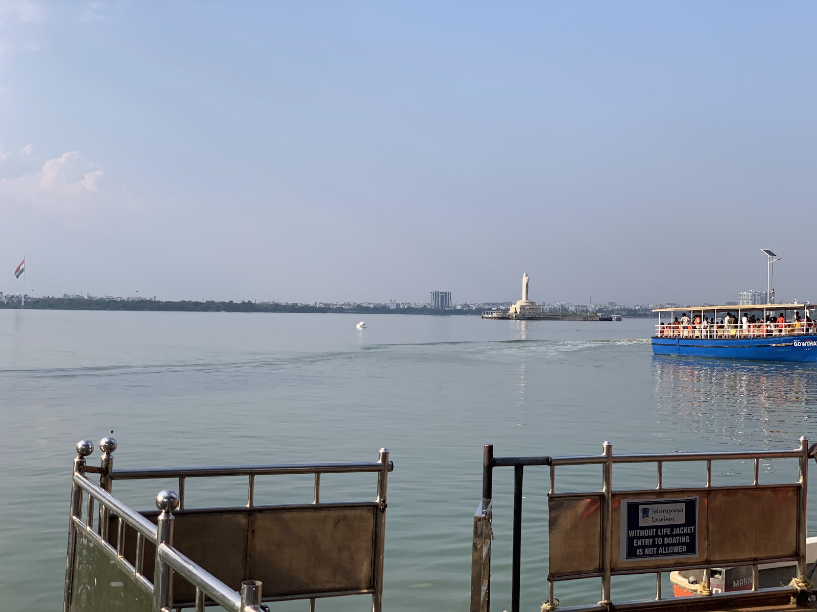 Hussain Sagar and Necklace Road