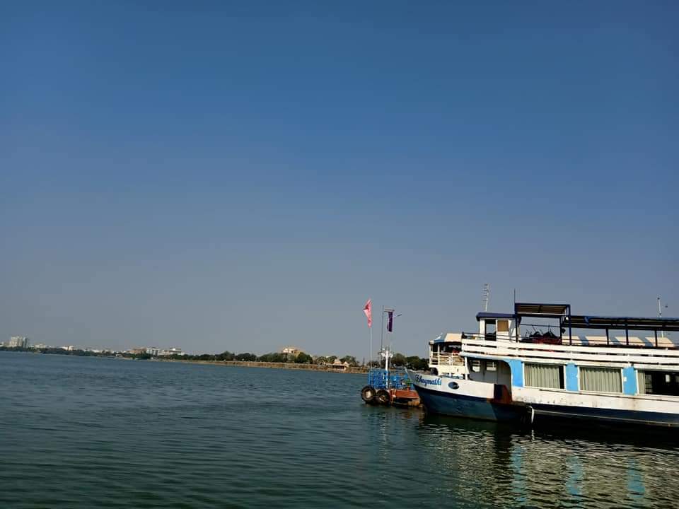Hussain Sagar and Necklace Road