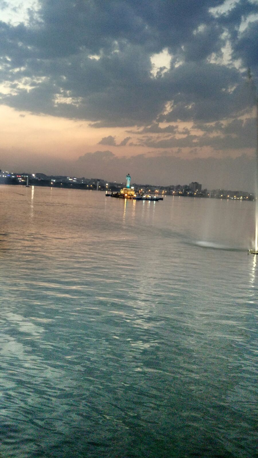 Hussain Sagar and Necklace Road