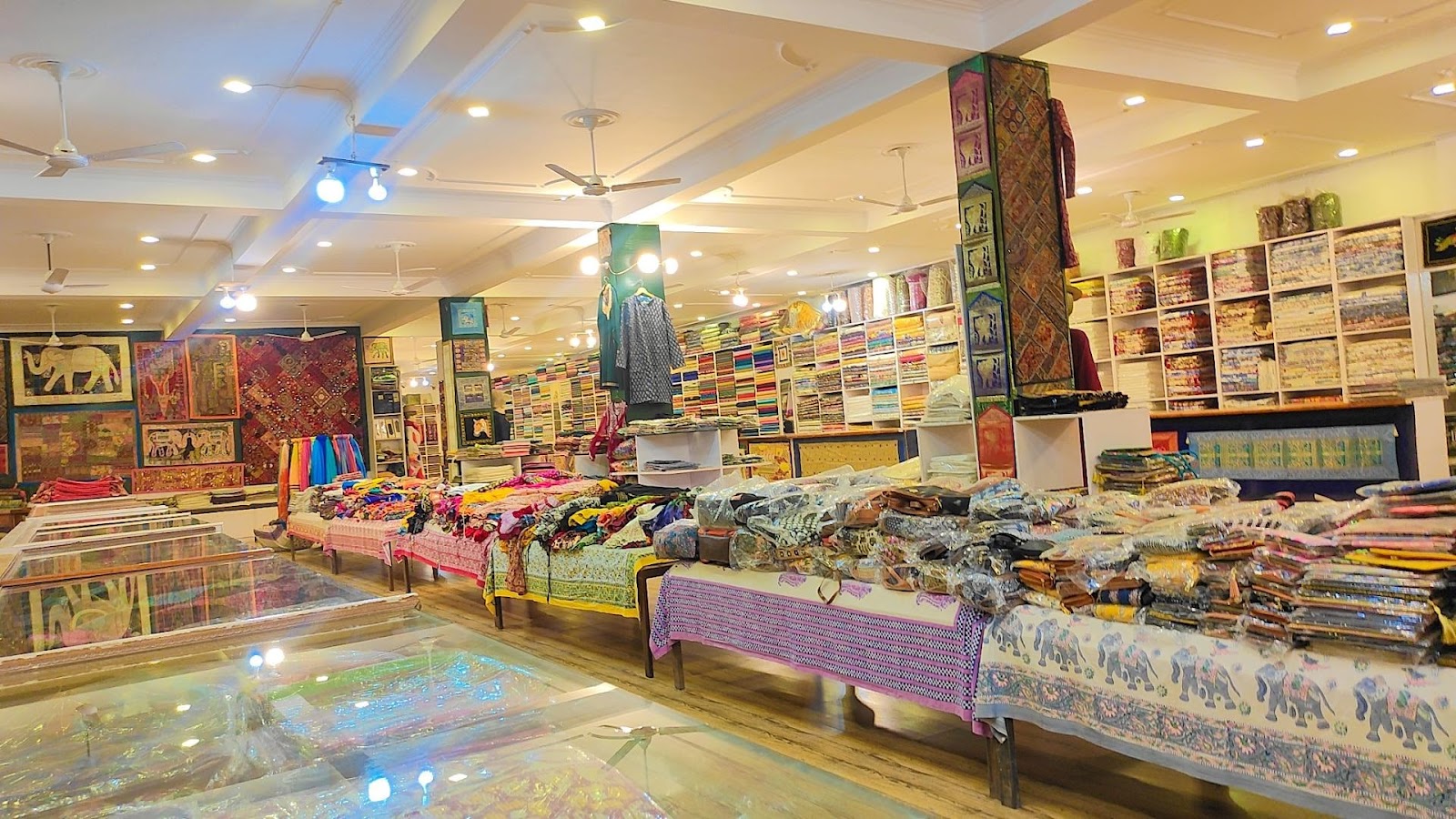 Local Handicraft Market