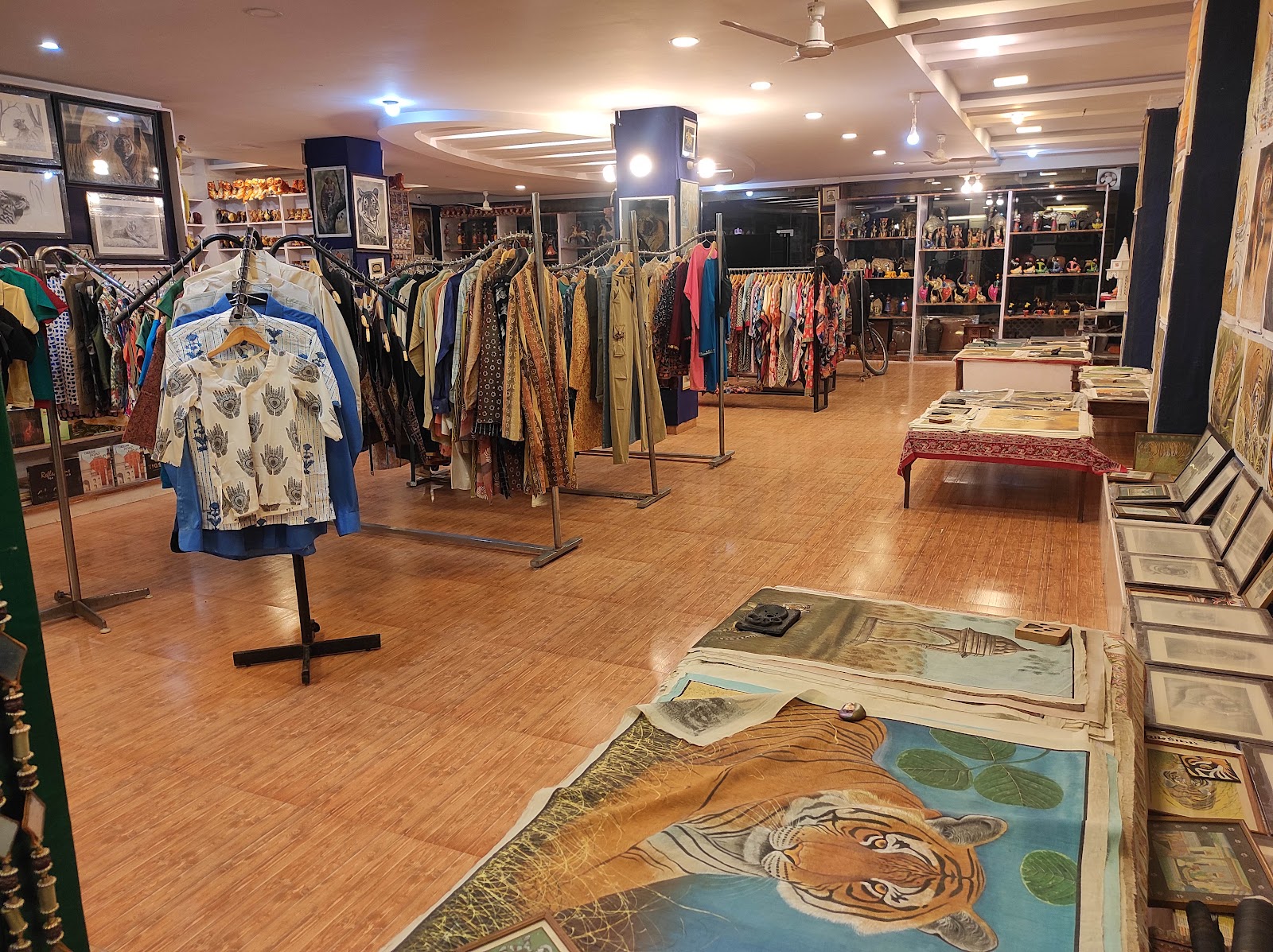 Local Handicraft Market