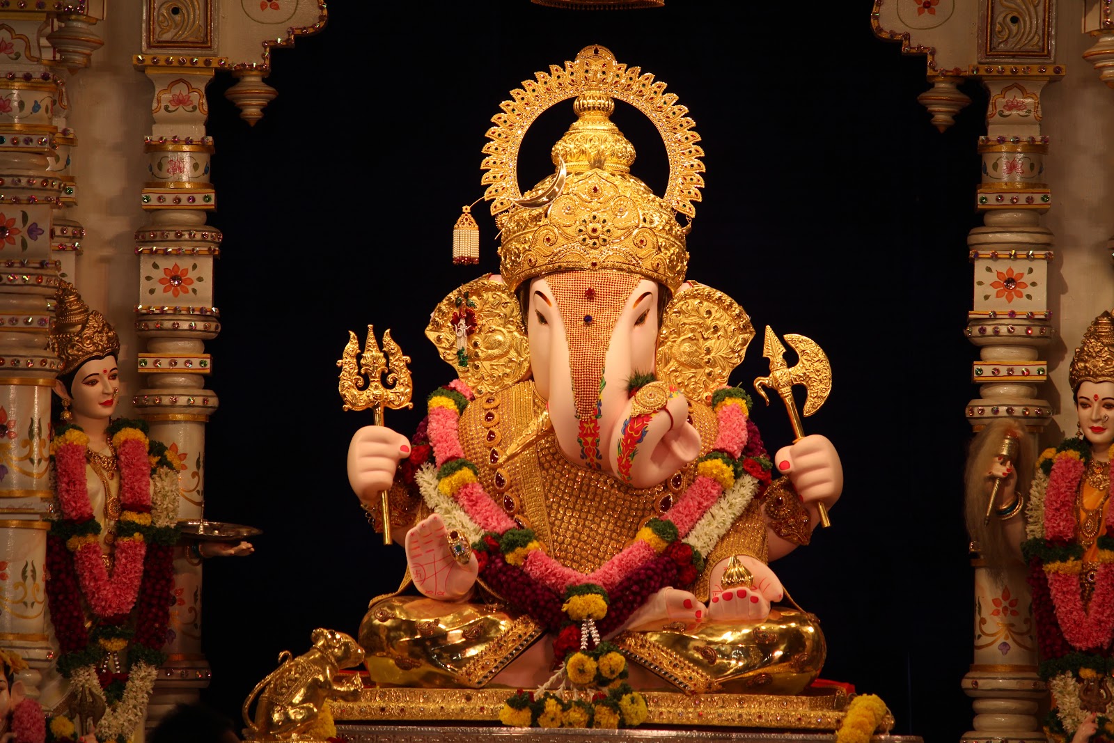 Dagdusheth Halwai Ganapati Temple