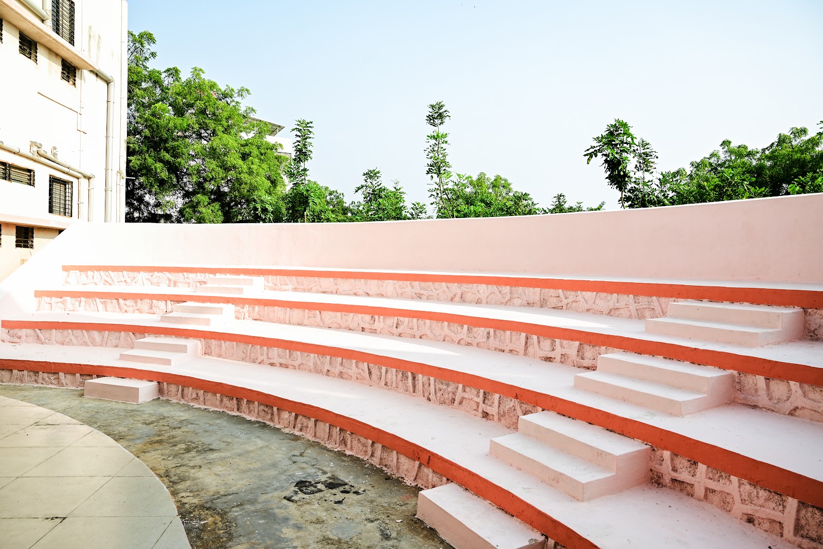 Town Library and Reading Room