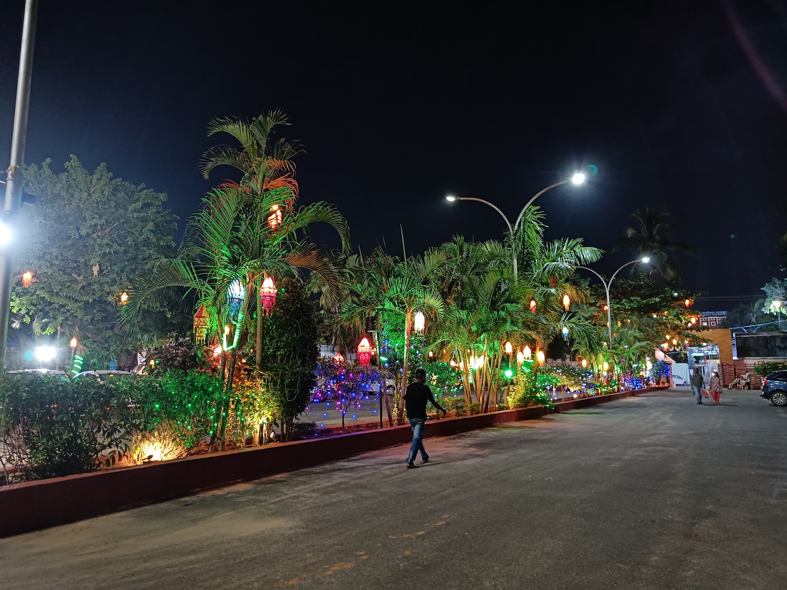 Ekamra Haat