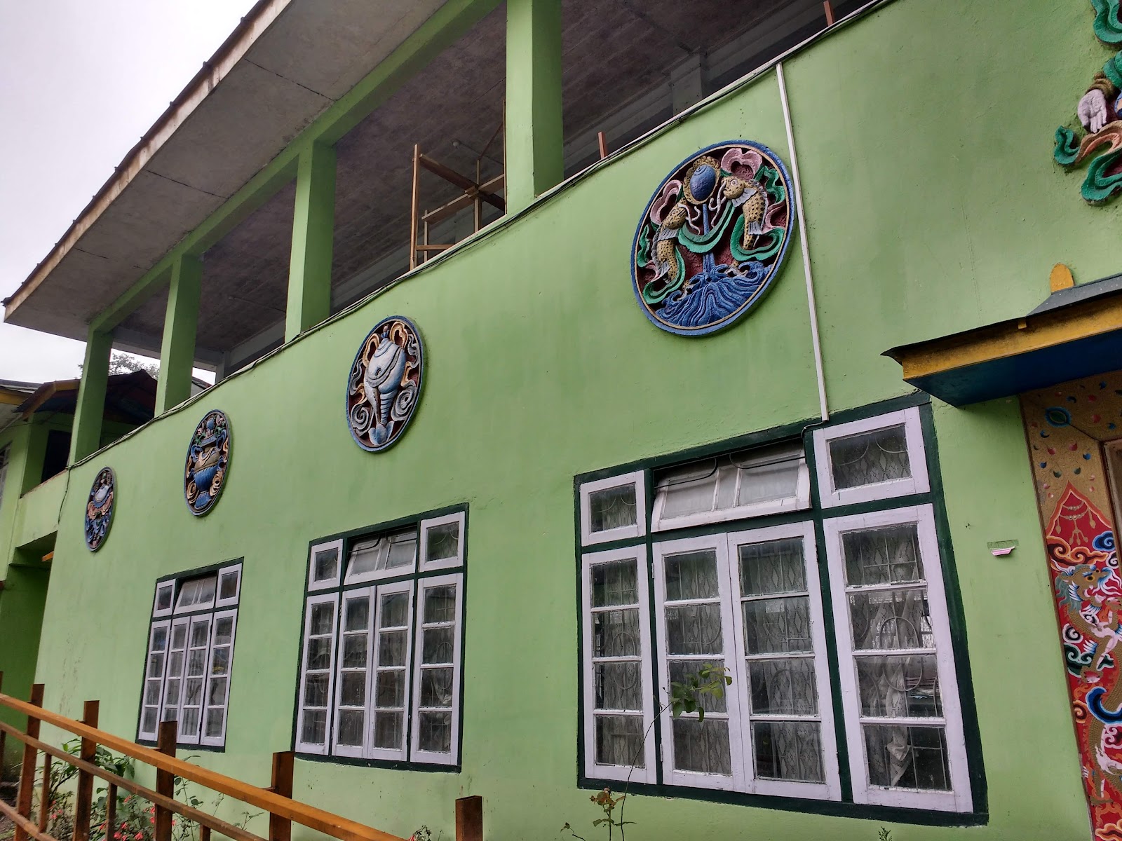 Local Handicraft Market Pelling