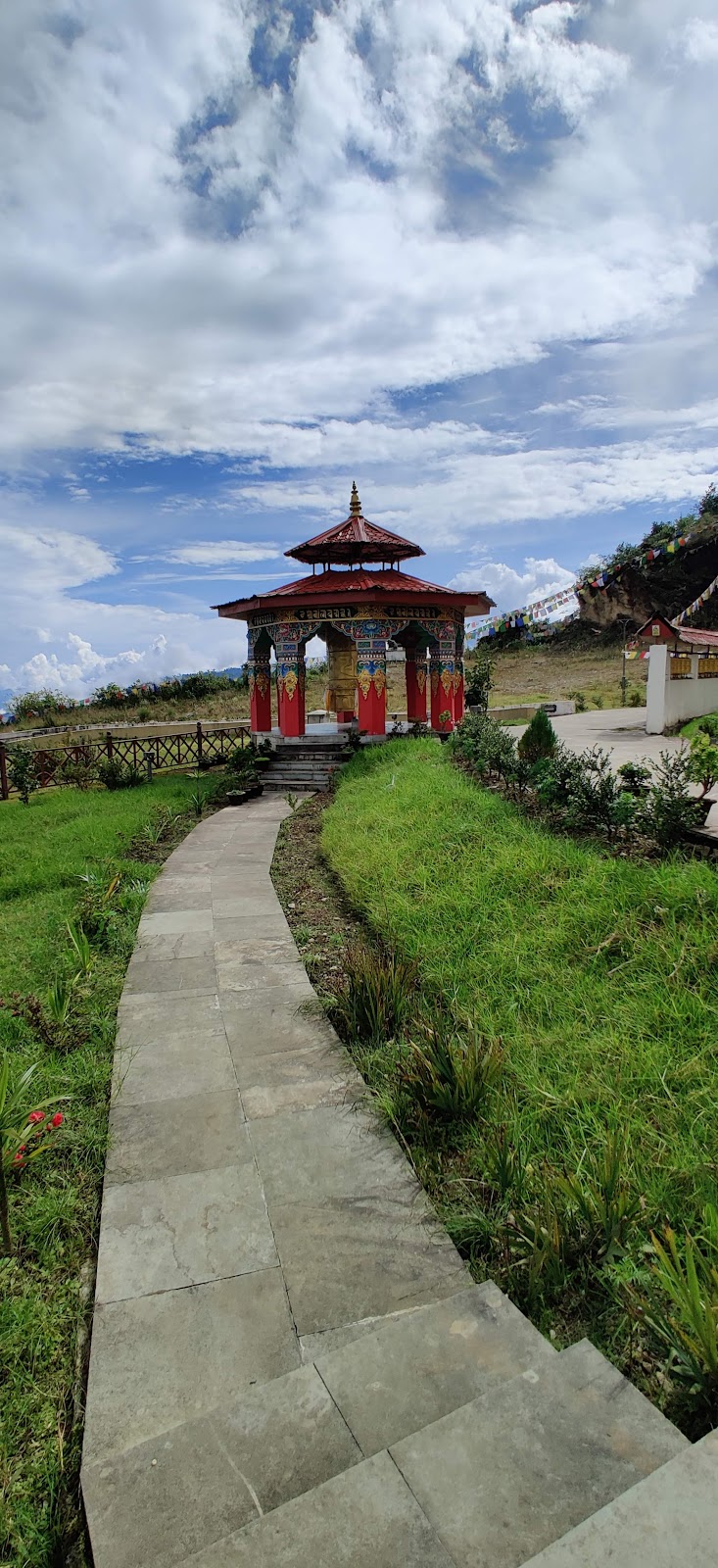 Pelling Skywalk and Sky Bridge