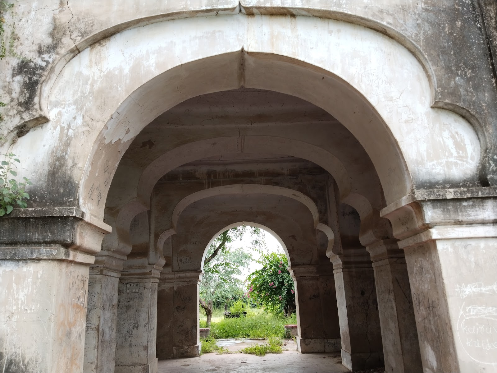 Kheda Fort Ruins
