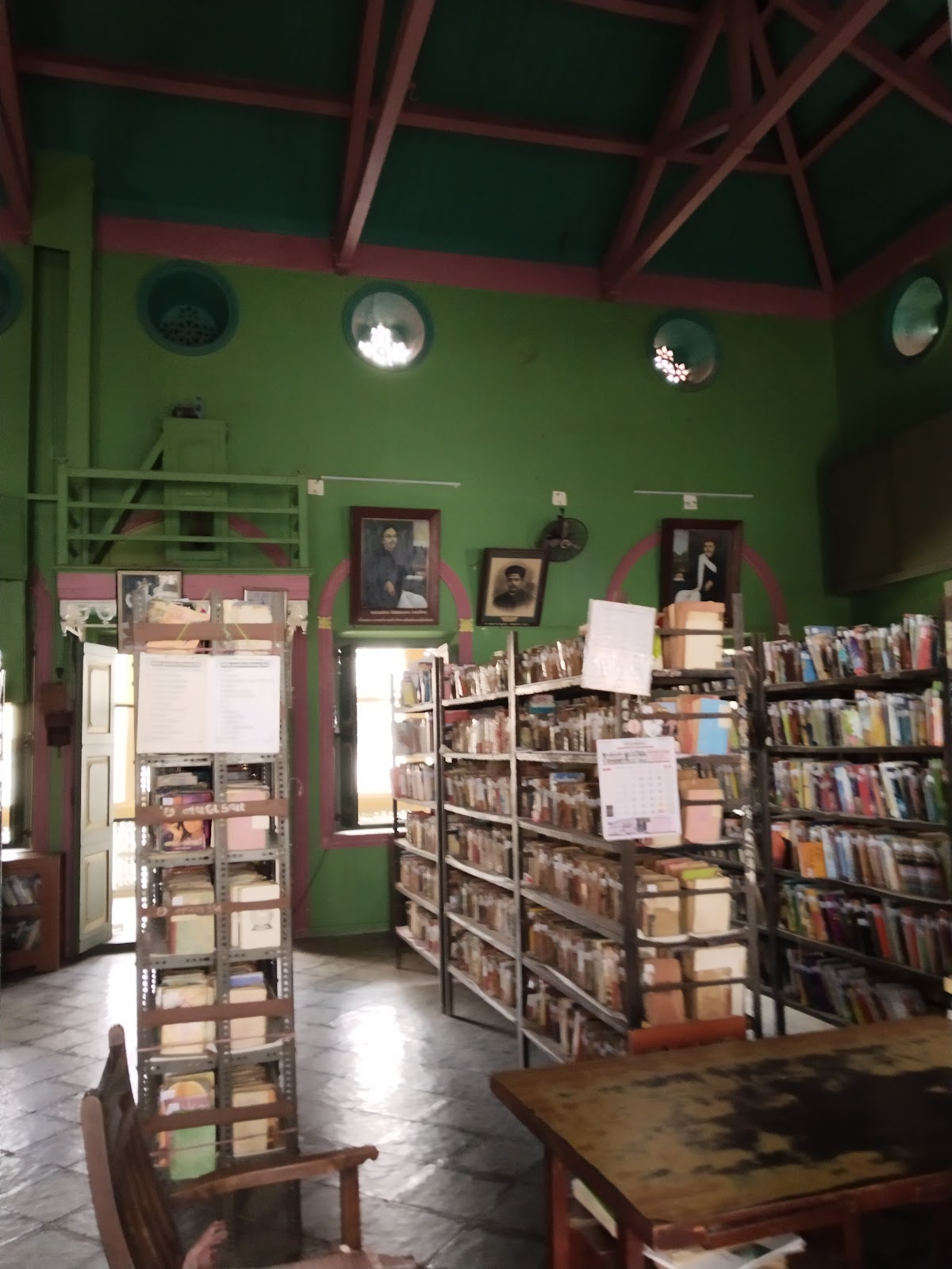 Nadiad Library and Cultural Centre