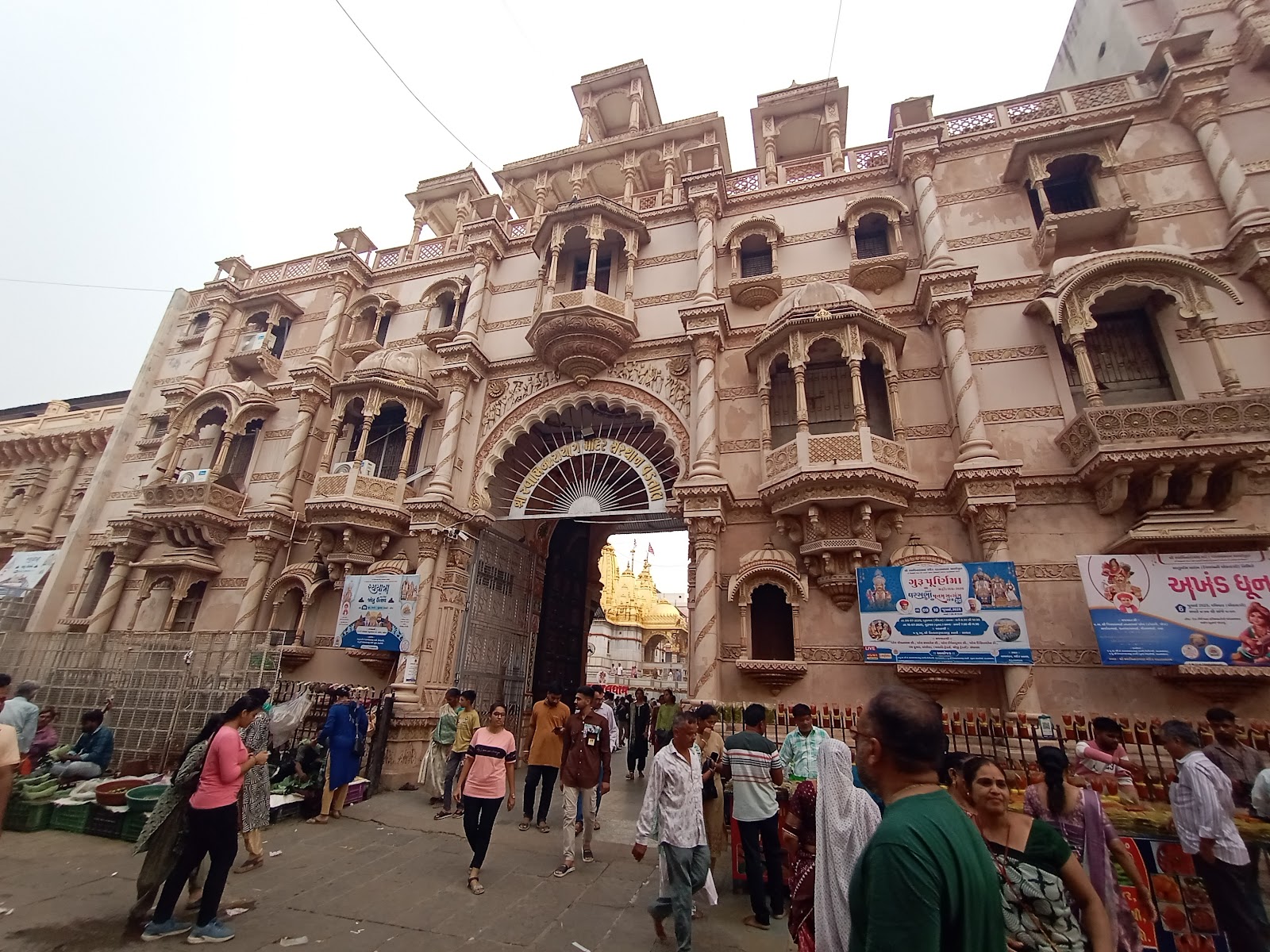 Vadtal Swaminarayan Temple