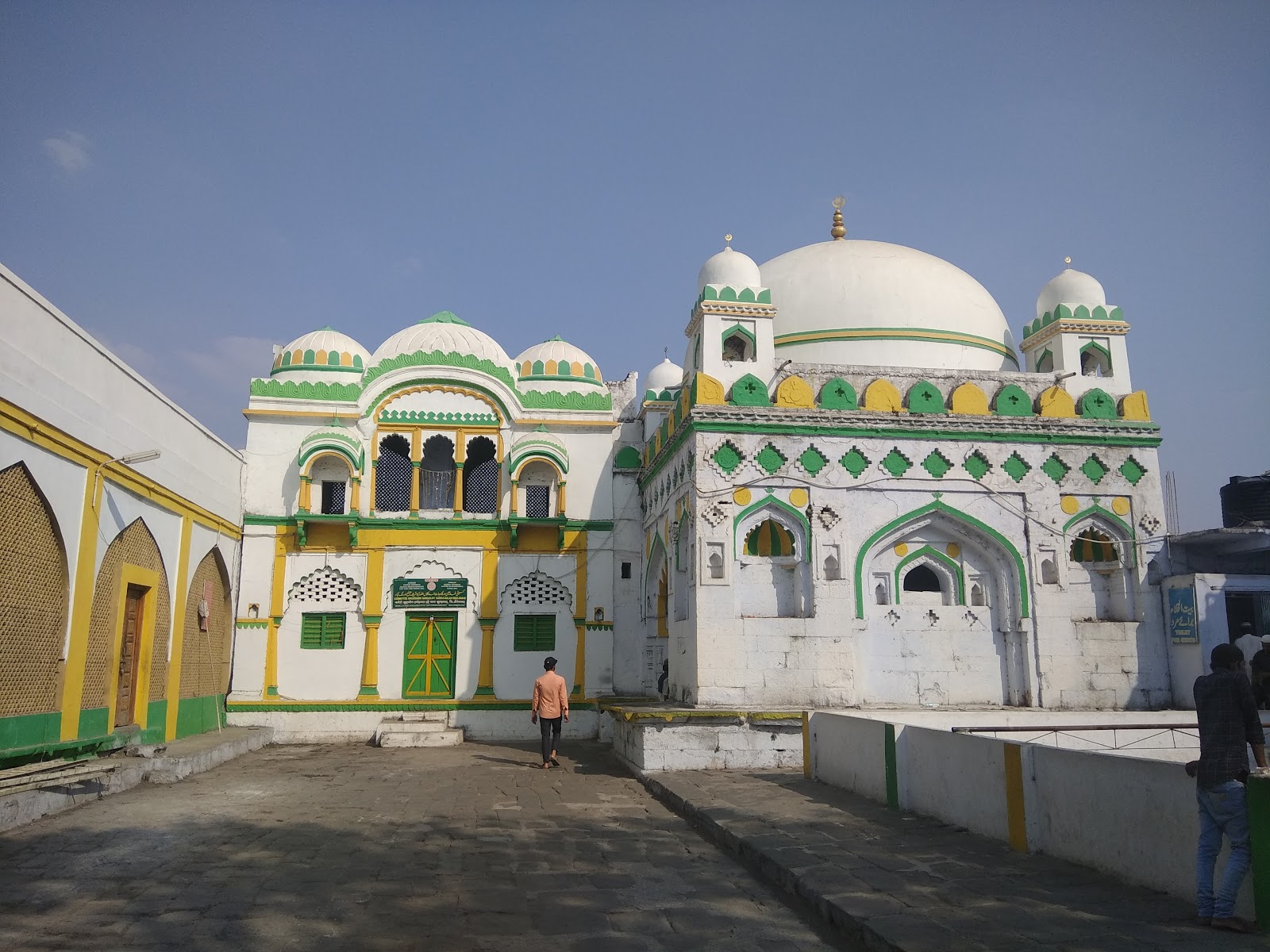 Tomb of Aurangzeb
