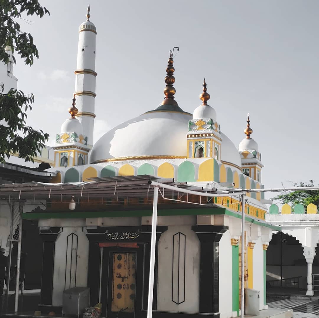 Dargah of Burhanuddin Gharib