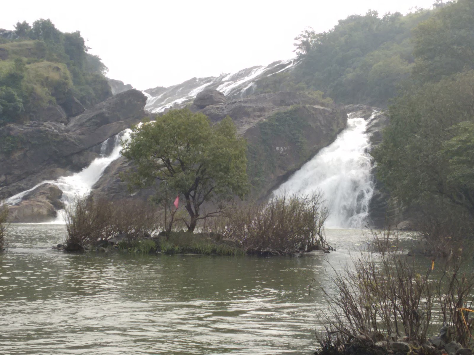 Shivanasamudra Falls