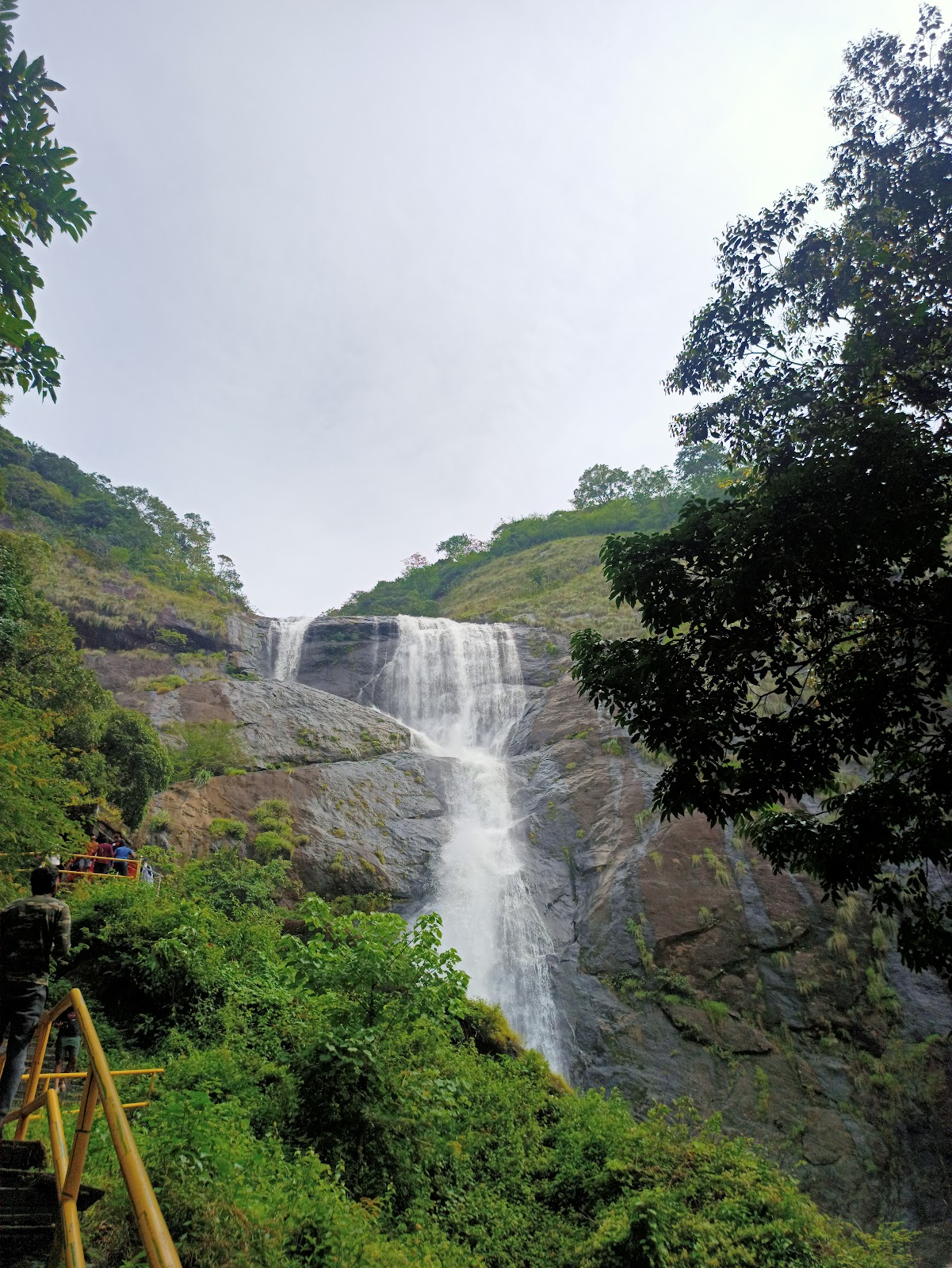 Palaruvi Waterfalls