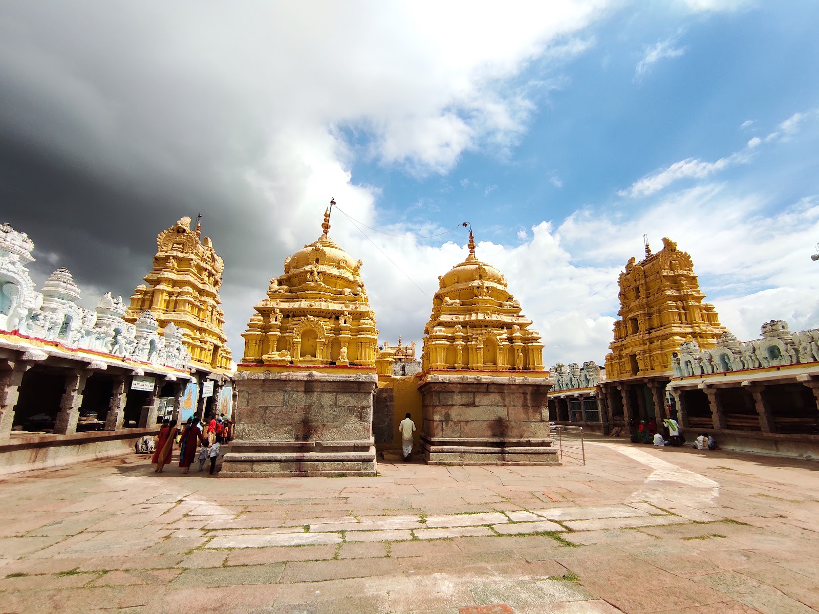 Kanakagiri Monuments