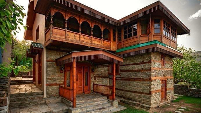 Apple Blossom Trails