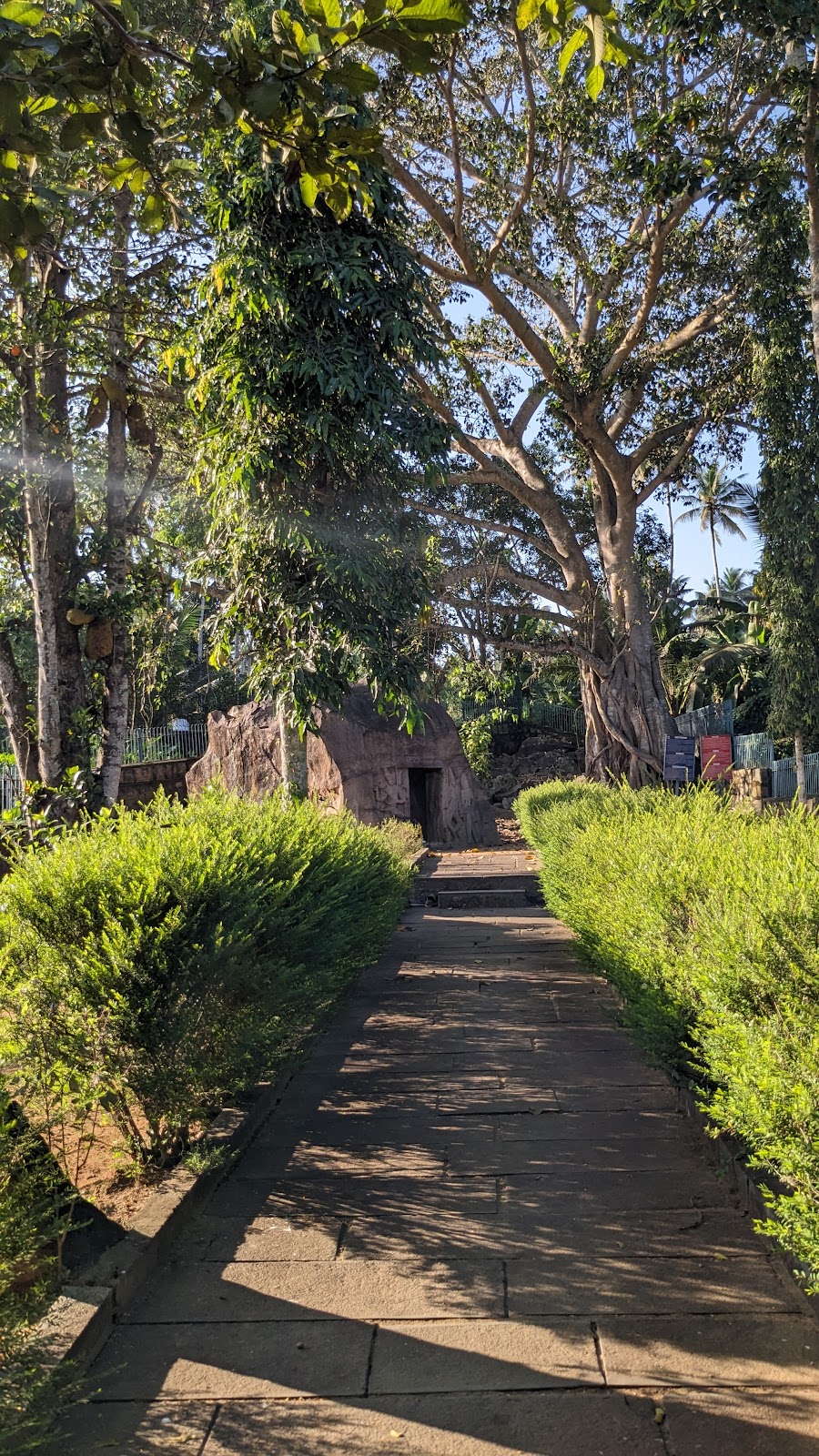 Vizhinjam Rock Cut Cave Temple