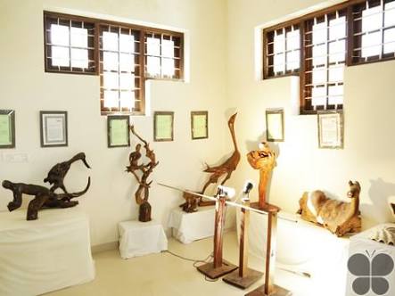 Bay Island Driftwood Museum