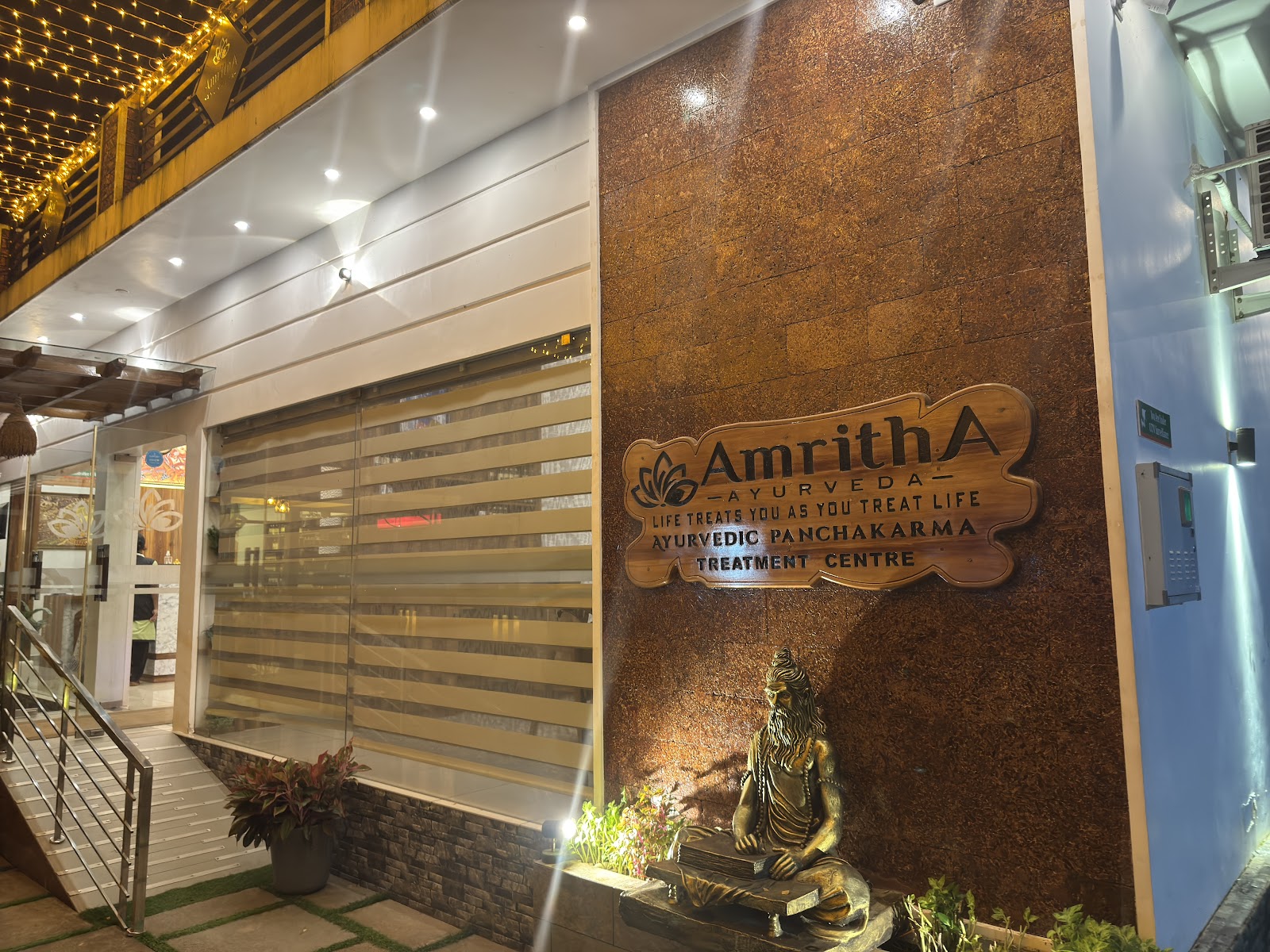 Kumarakom Ayurveda Center