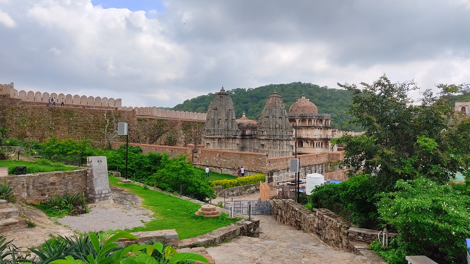 Light & Sound Show Point