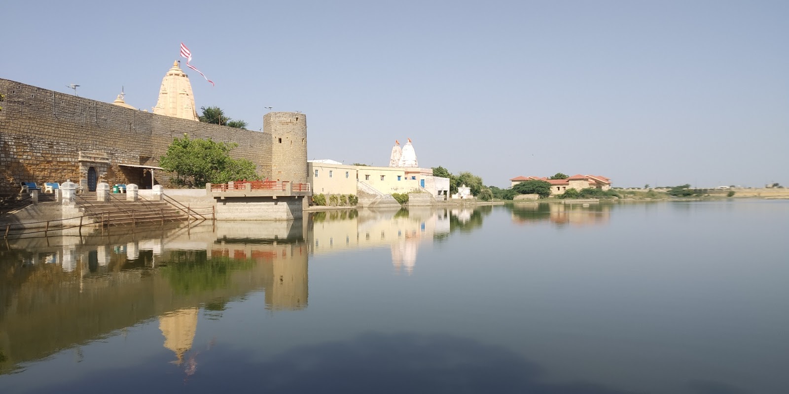 Narayan Sarovar