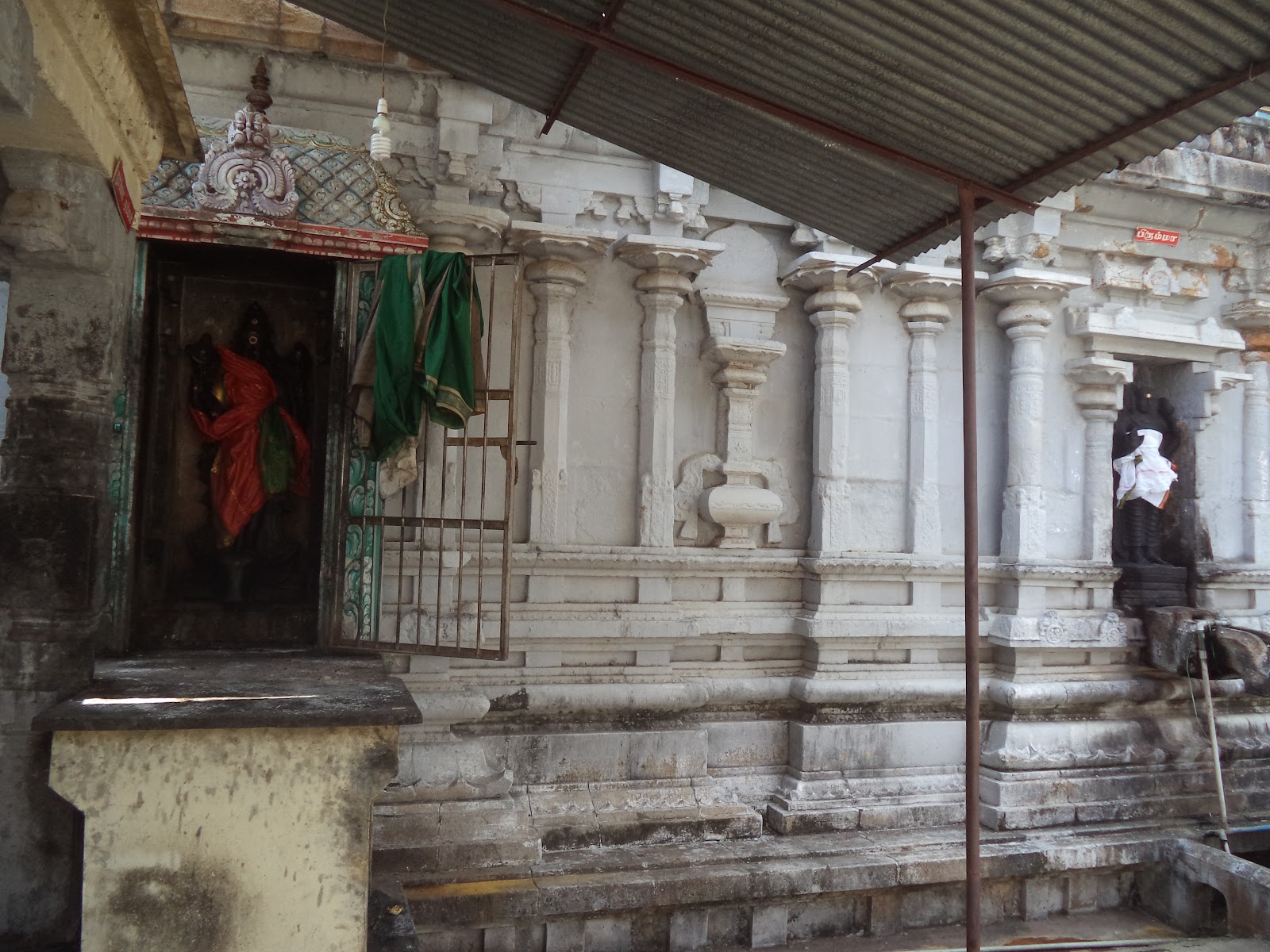 Kuthalam Murugan Temple