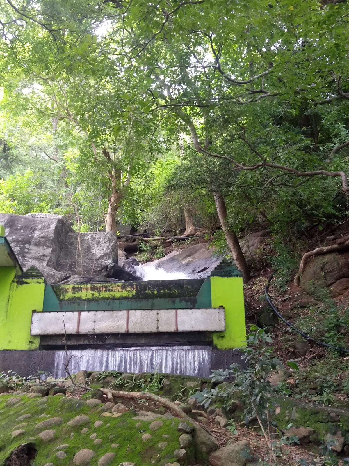 Chitraruvi Waterfall
