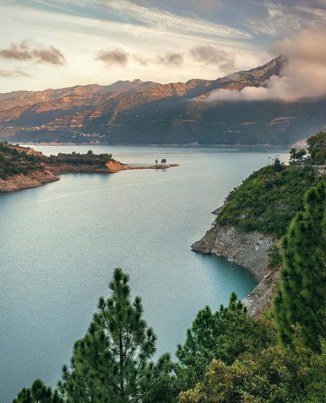 Tehri Lake