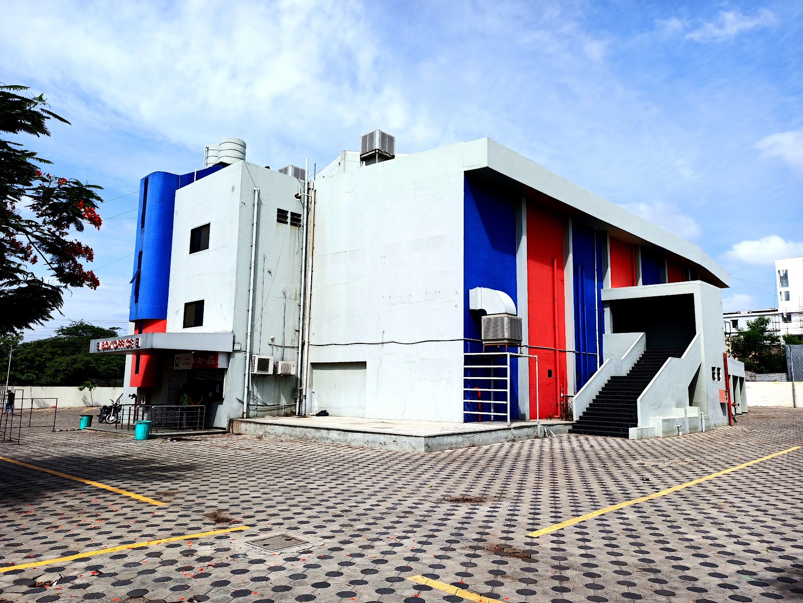 Evening Cultural Square