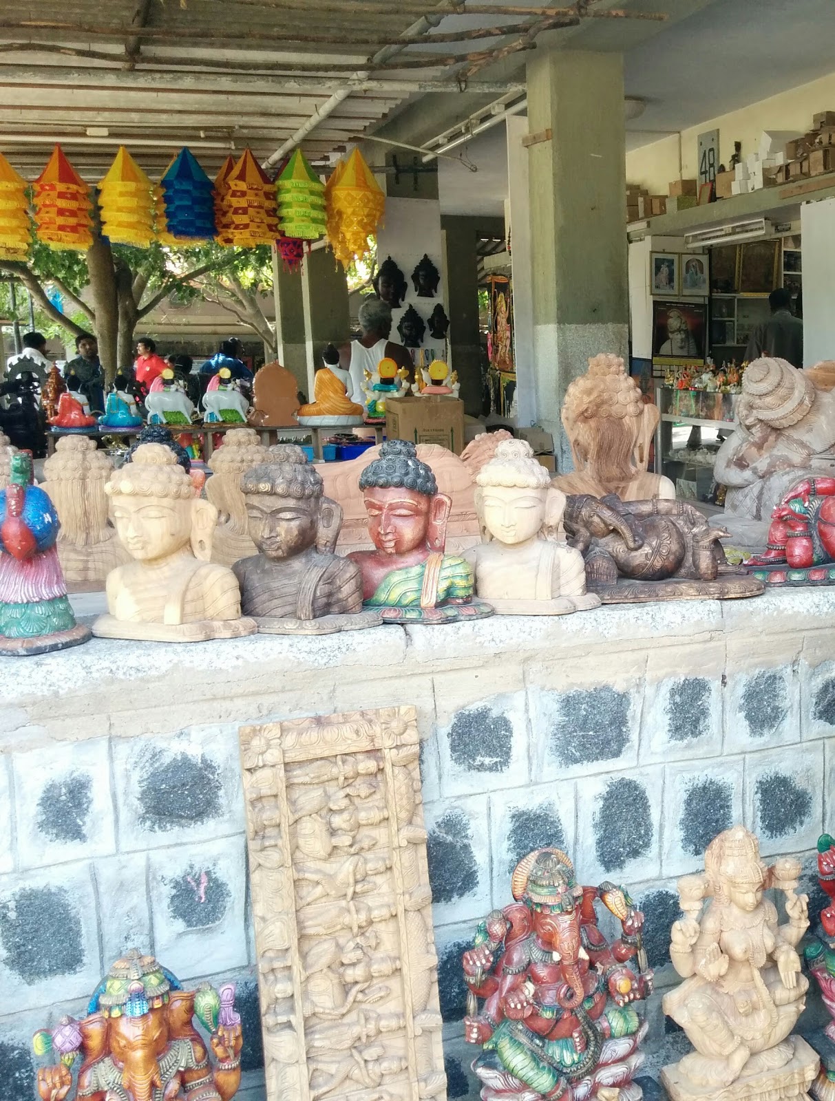 Local Handicraft Shops