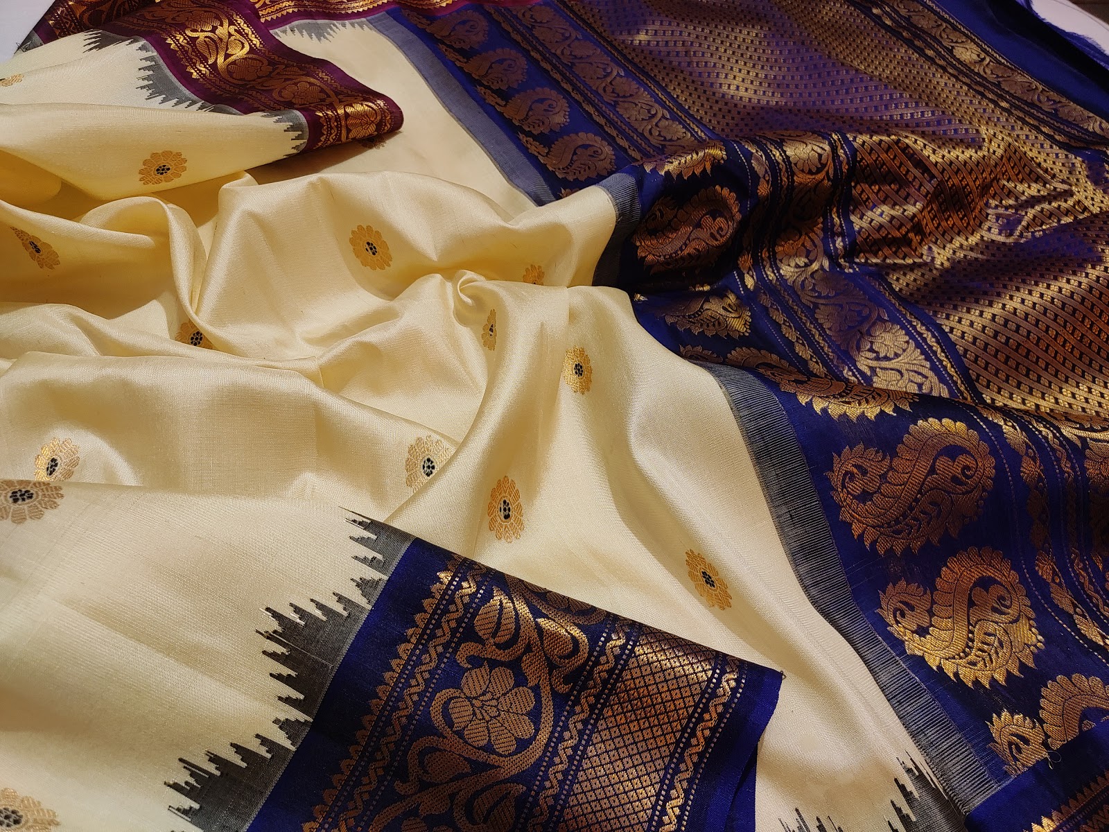 Local Village Handloom Workshops